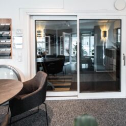Skjutparti Skjutdörr 3 glas aluminium 1 skjutbar dörr helaluminium vit